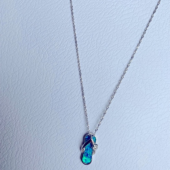 Sterling Silver .925 Chain And Flip Flop Pendant - Picture 3 of 7